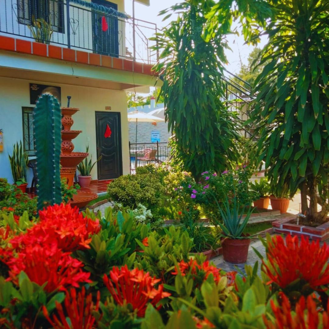 Hotel Colonial Villavieja Exterior photo